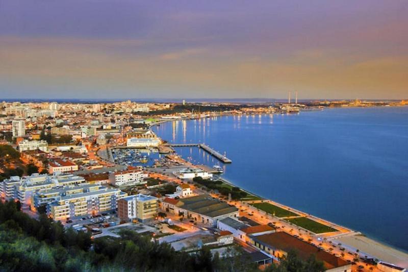 Apartamento Situado Na Zona Costeira Da Cidade Setubal Exterior photo
